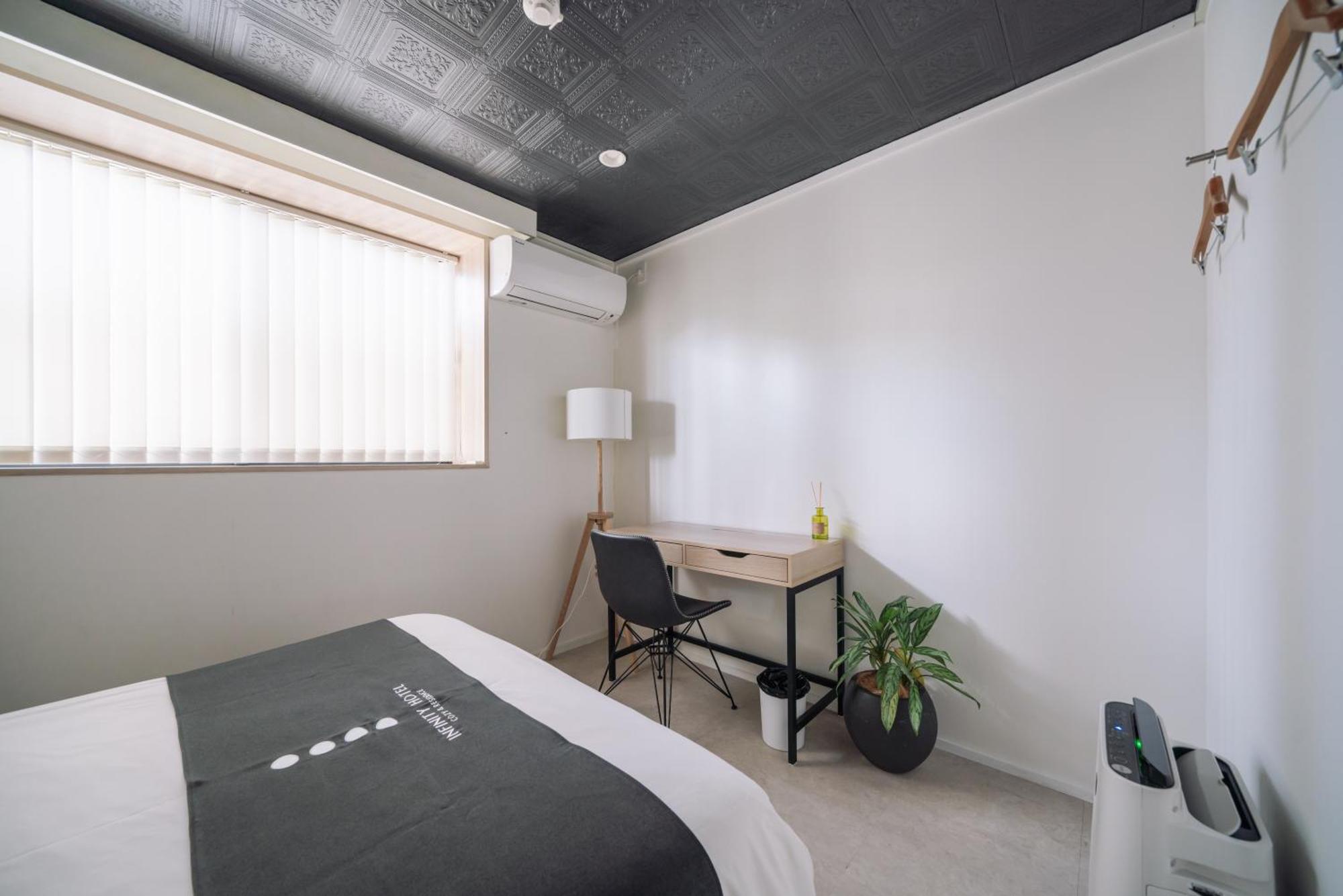 Infinity Hotel -Jiitchaku- Urasoe Екстер'єр фото